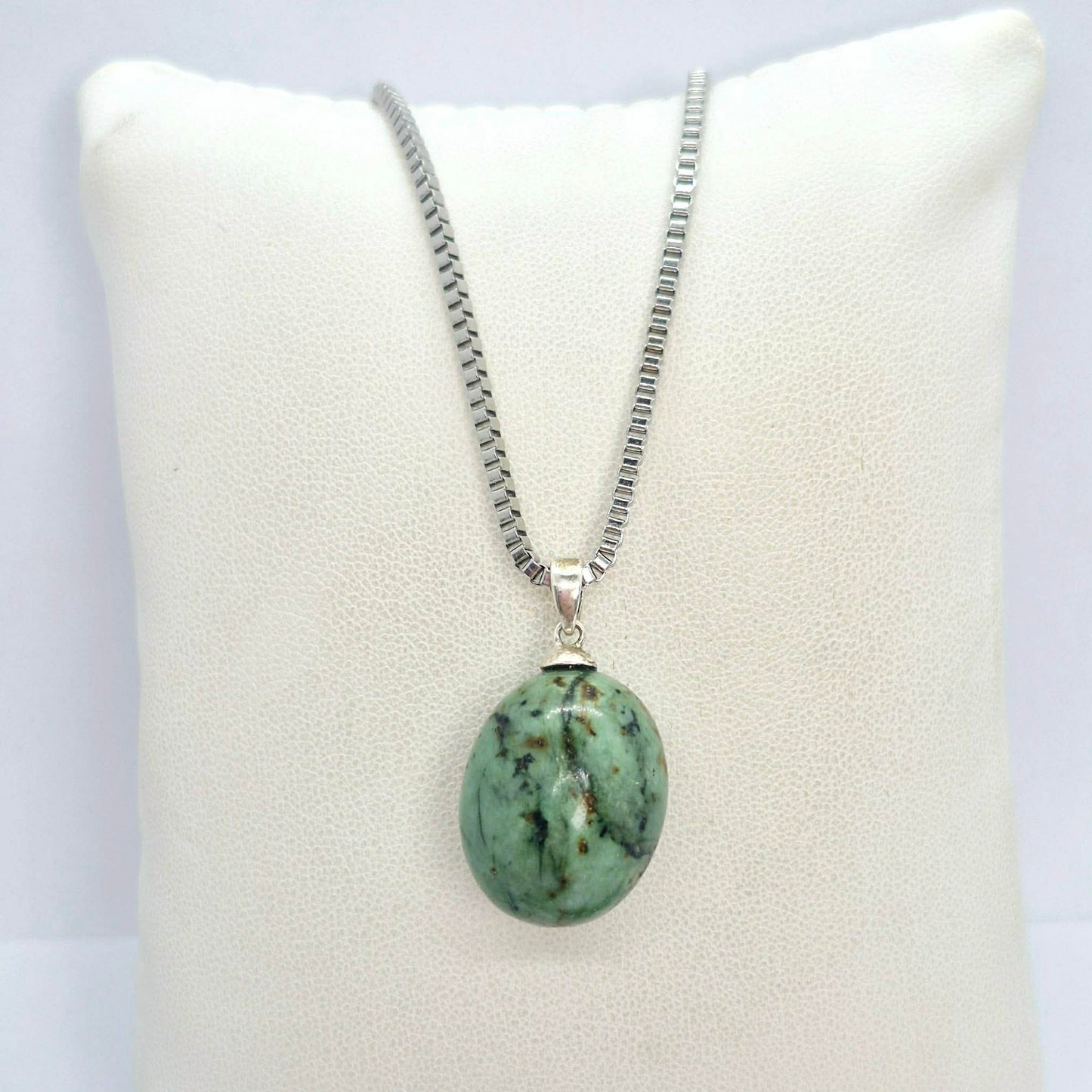 Natural Emerald Stone Pendant with Stainless Steel Chain Necklace