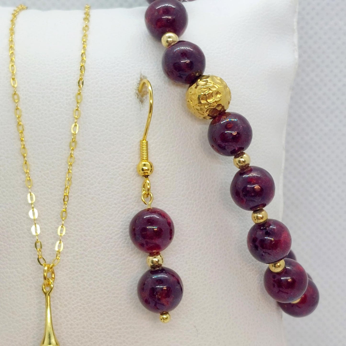Natural AAA Ruby Stone Set in 8mm and 10mm Stones with Stainless Steel Gold Plated