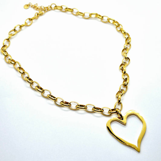Heart Pendant Necklace in Gold Platted Stainless Steel