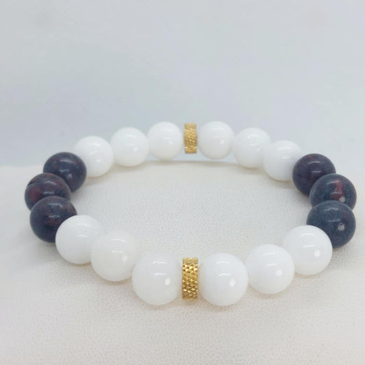 Tridacna meets Garnet Bracelet in 1Omm Natural Stones