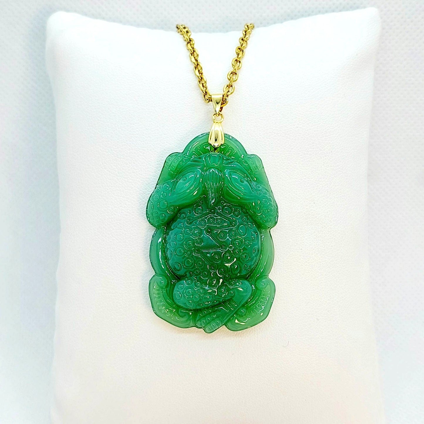 Natural Chinese Jade Toad/Frog Pendant with Stainless Steel Chain Necklace