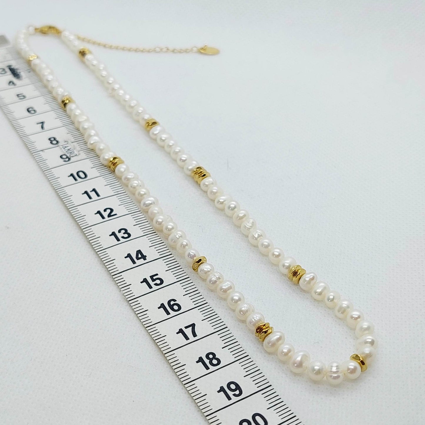 Natural Freshwater Pearl Necklace with Gold Plated Stainless Steel