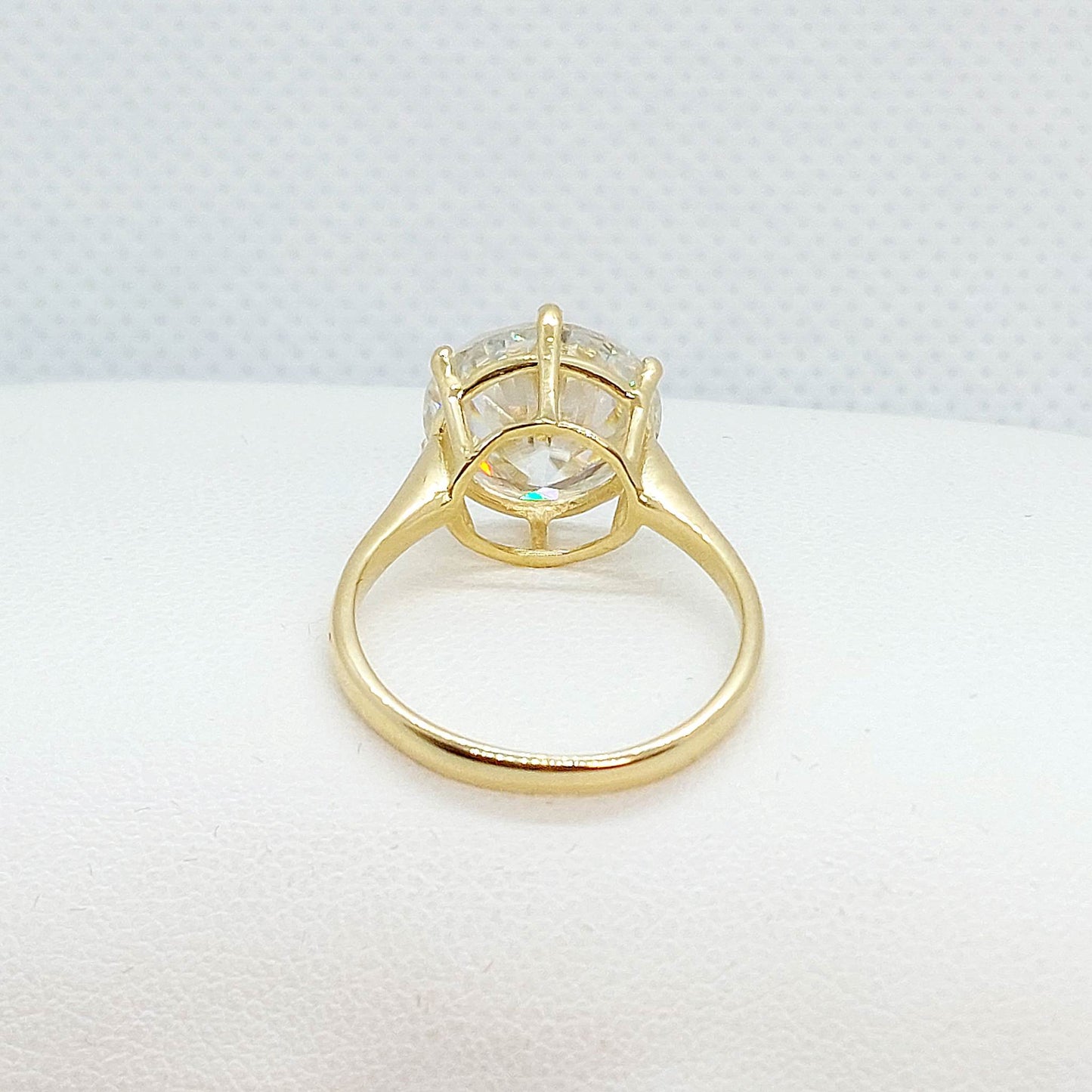 5ct Moissanite Diamond Ring in Solid 18K Gold and Made in Belgium