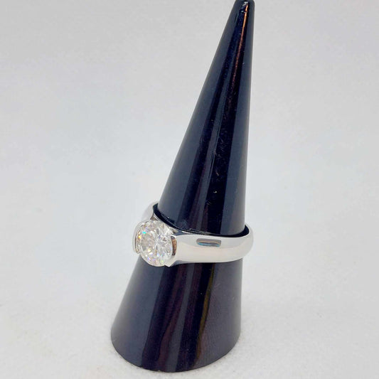 Moissanite 2ct Diamond Ring in Sterling Silver