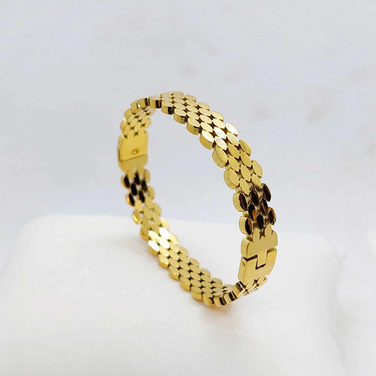 Bangle Bracelet in Gold Plated Stainless Steel