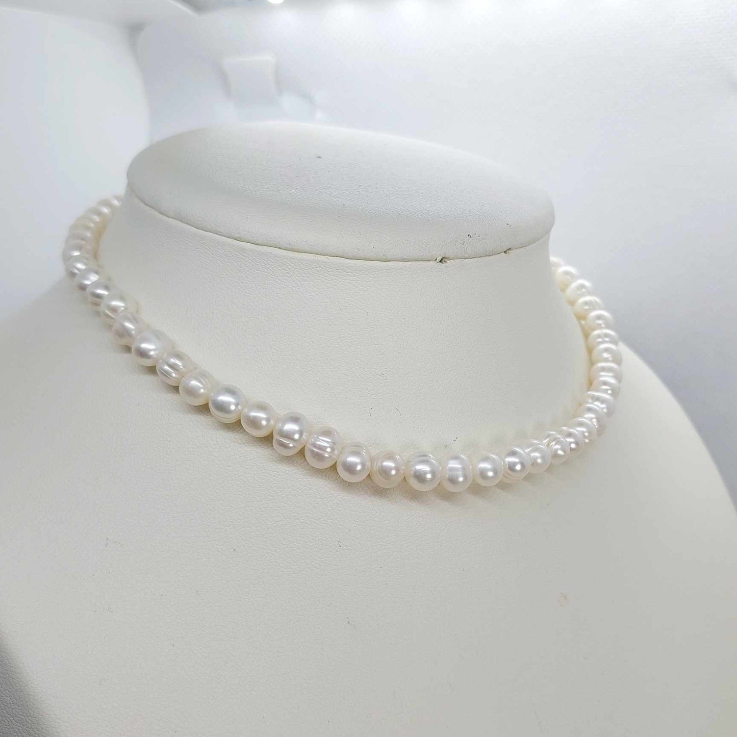 Natural Freshwater Pearl Choker Necklace with 7-8mm stones 15-16inches