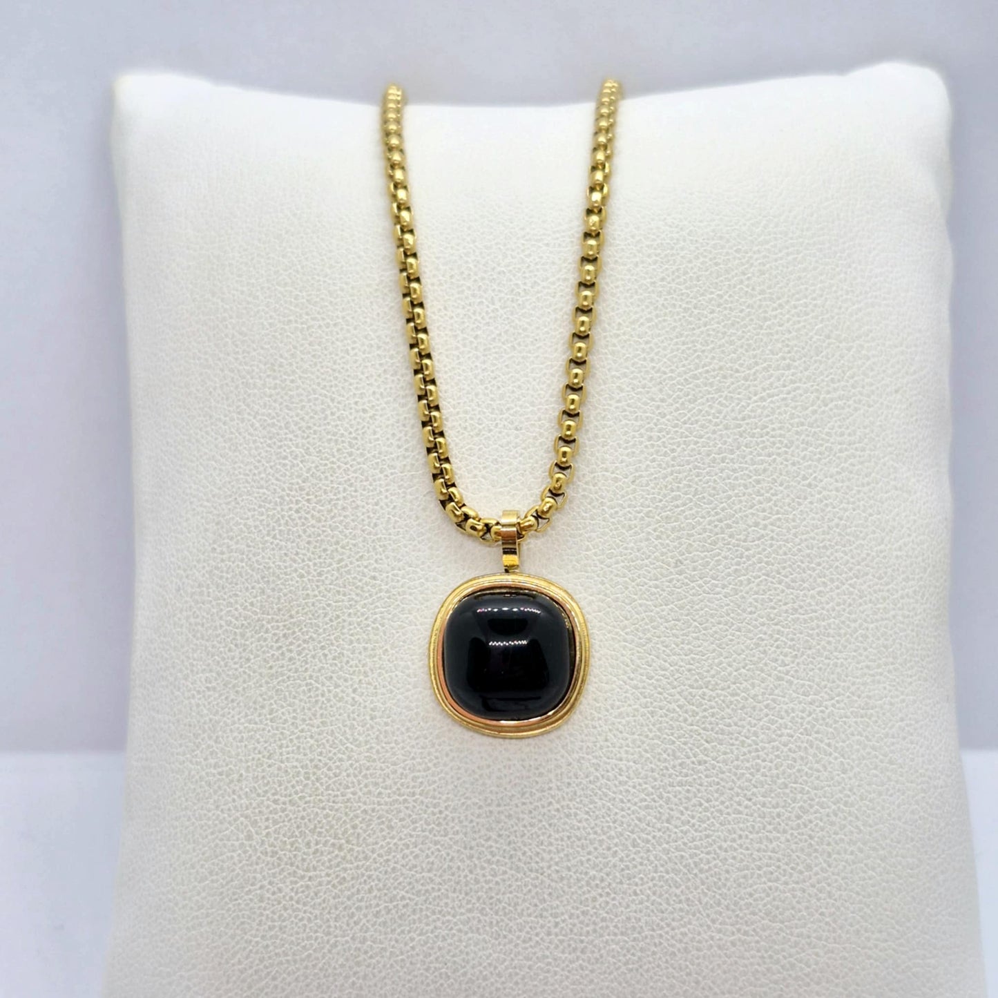 Natural Black Agate Necklace in Gold Plated Stainless Steel