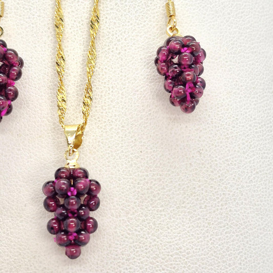 Natural Garnet Grapes Set in Stainless Steel Gold Plated
