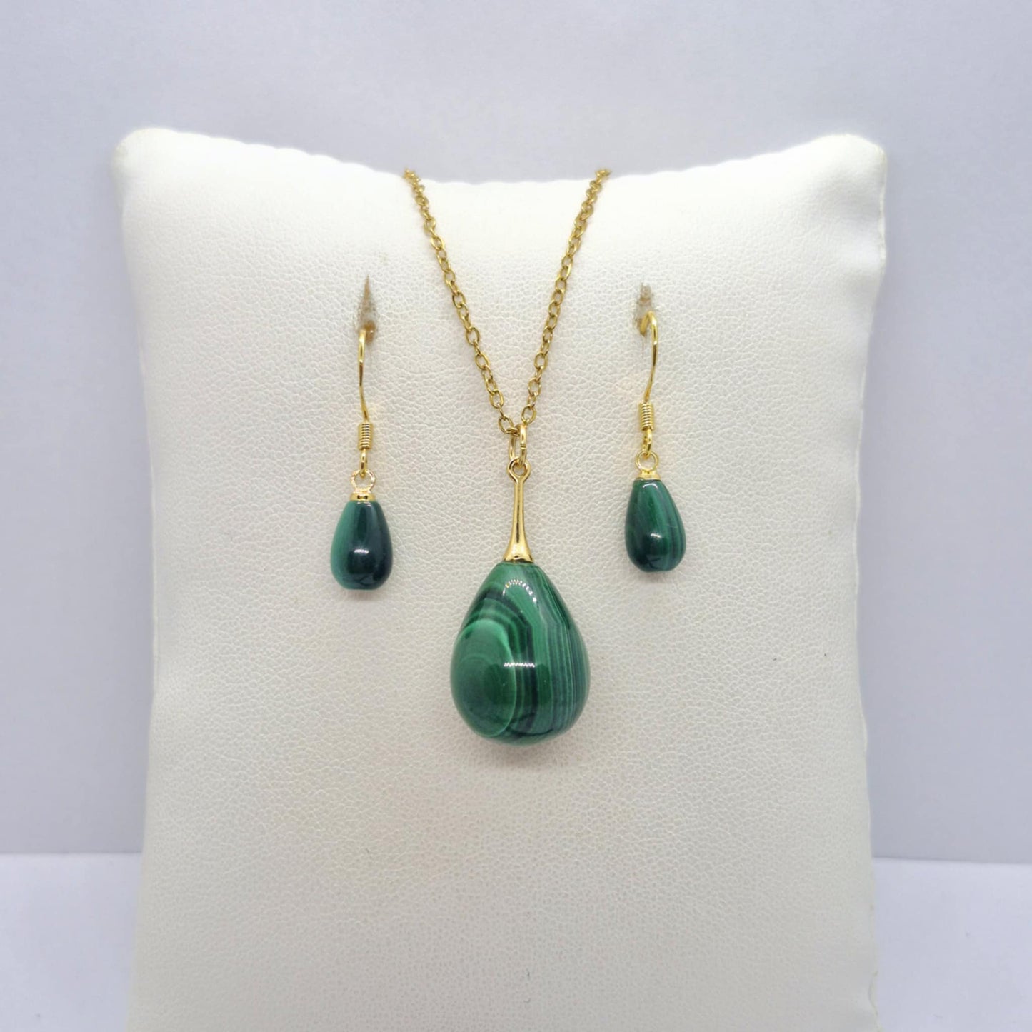 Natural Malachite Raindrop Set with Stainless Steel Gold Plated Chain Necklace