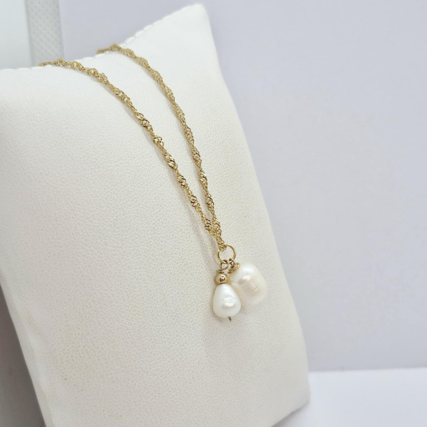 Natural Duo of Pearl Pendant with Gold Plated Stainless Steel Chain Necklace