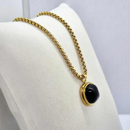 Natural Black Agate Necklace in Gold Plated Stainless Steel