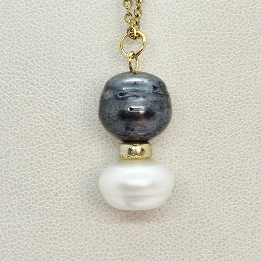 Natural Black & White Pearl Pendant with Gold Plated Stainless Steel Chain Necklace
