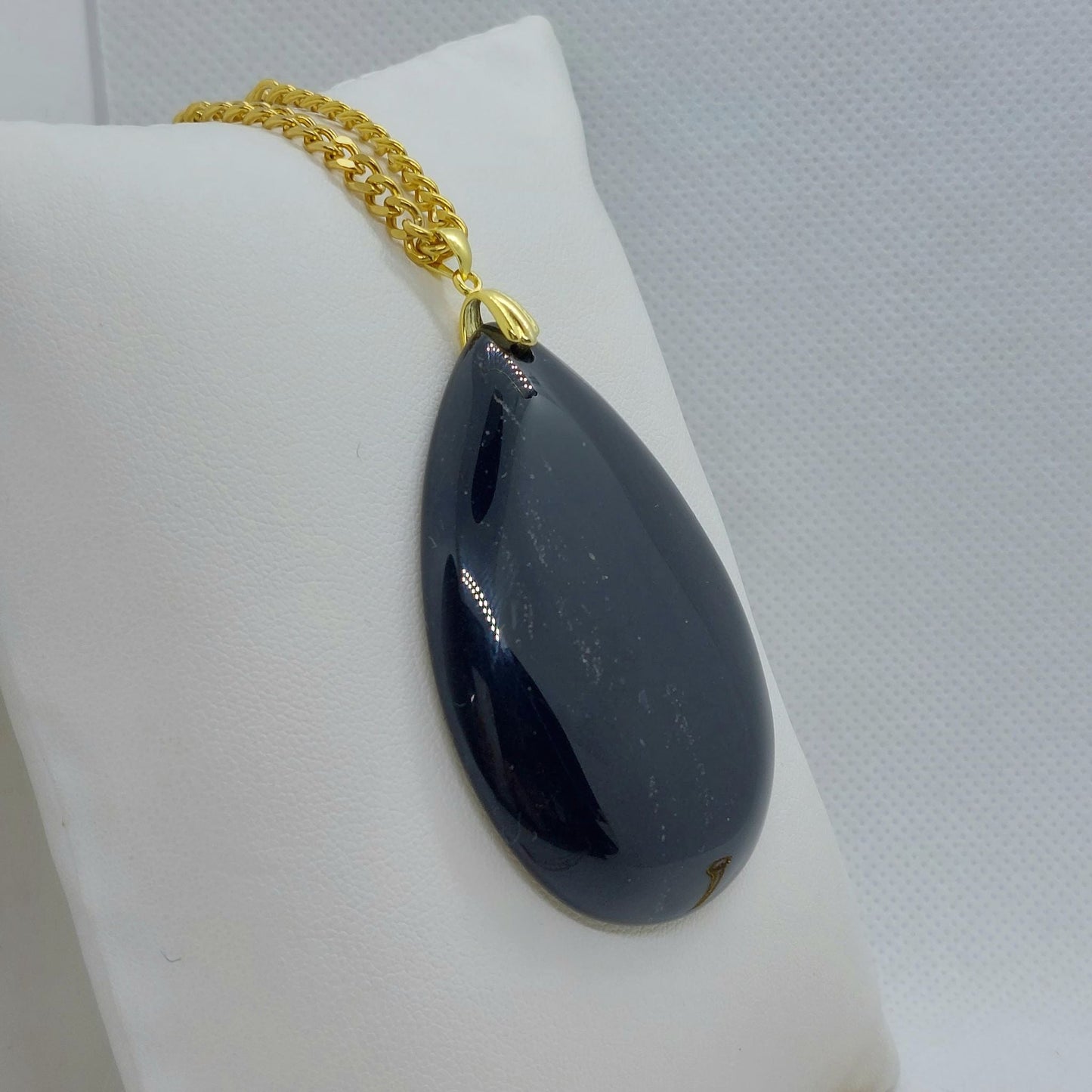 Natural Black Onyx Raindrop Pendant with Stainless Steel Gold Plated Necklace Chain
