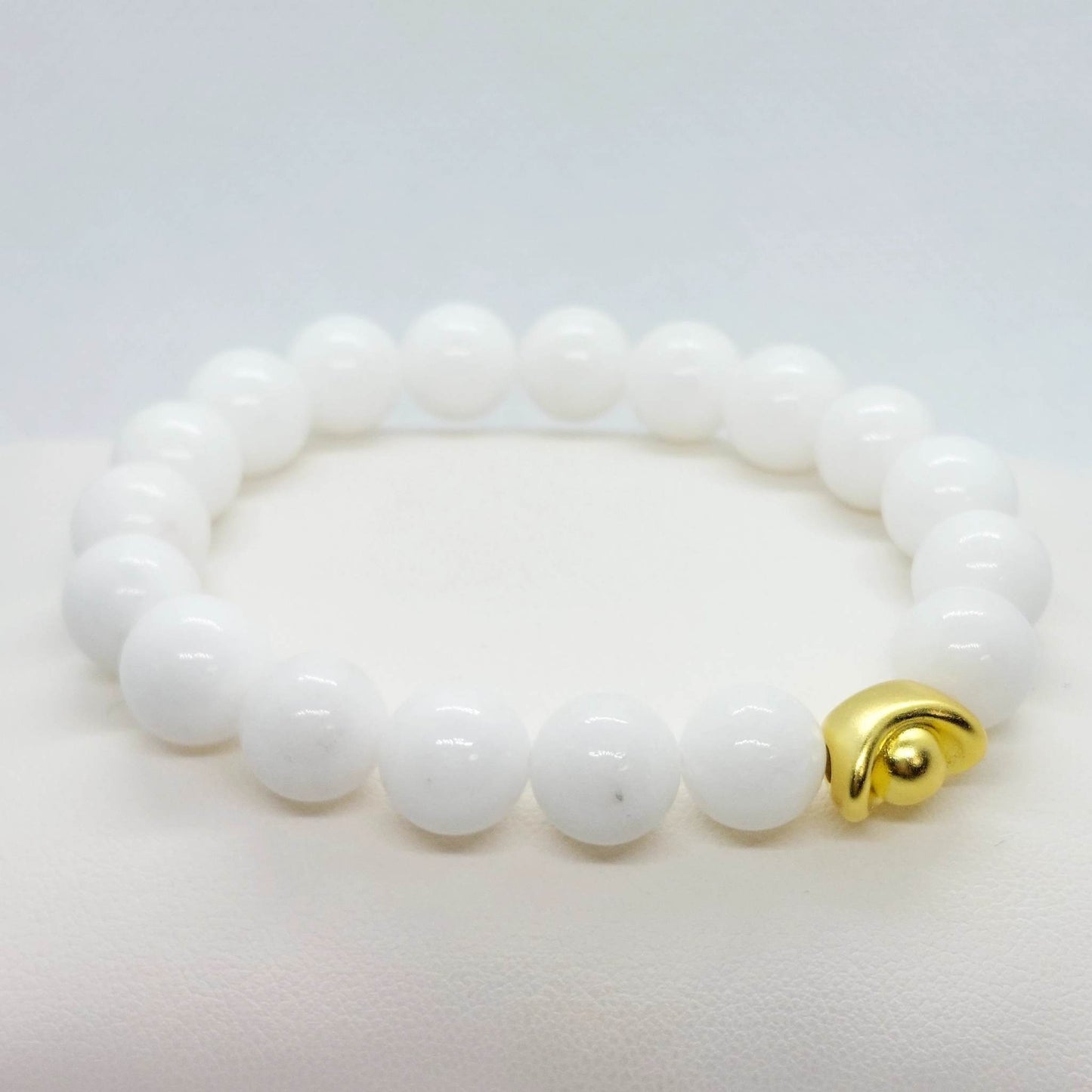 Porcelain Money Bag Bracelet with Good Fortune Charm in 10mm stones