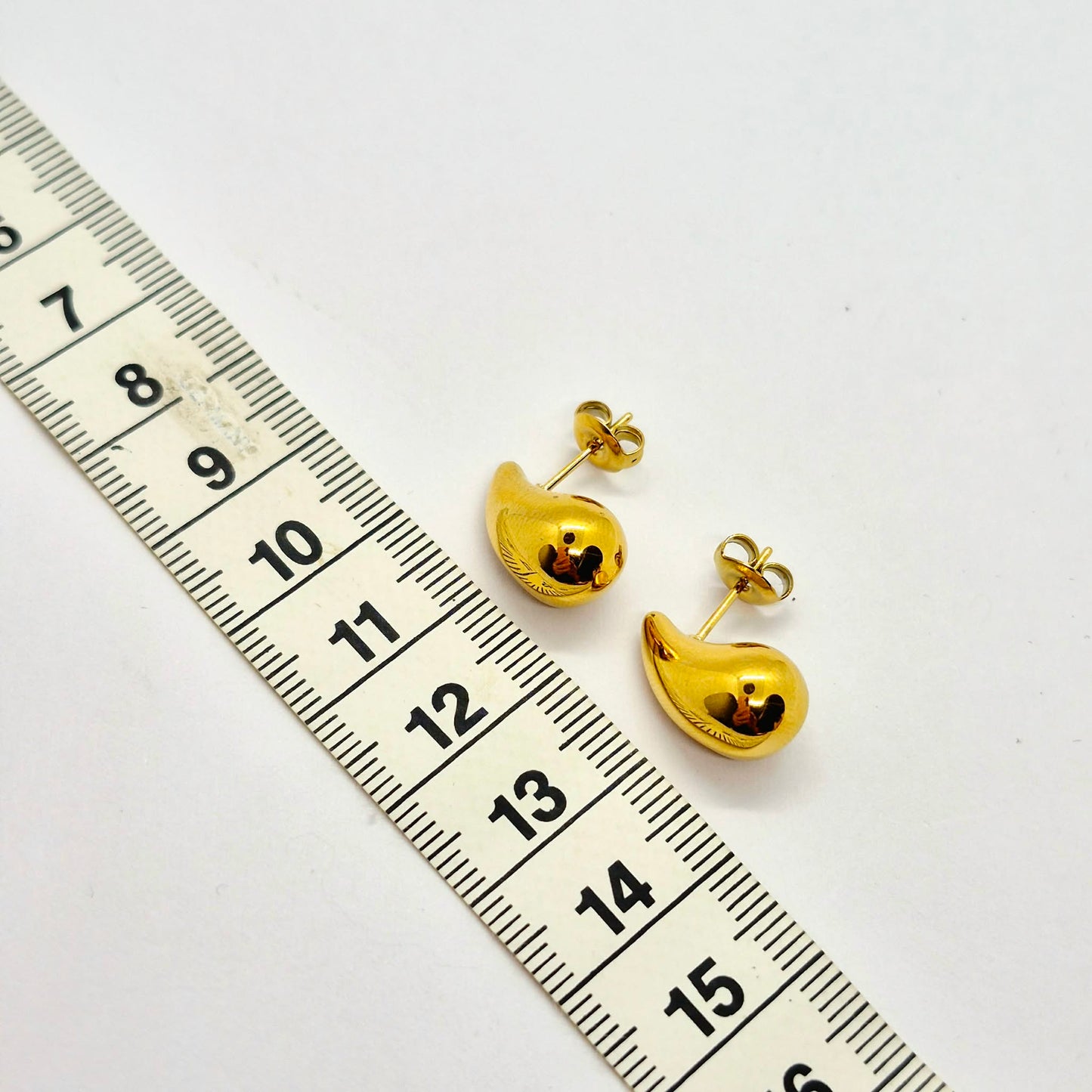 Raindrop Earrings in Gold Plated Stainless Steel