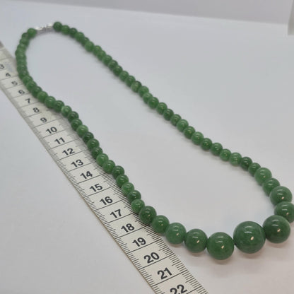 Natural Jade Choker Necklace in 6-12mm Stones