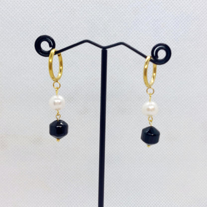Natural Onyx and Pearl Dangle Hoop Earrings in Gold Plated Stainless Steel