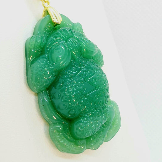 Natural Chinese Jade Toad/Frog Pendant with Stainless Steel Chain Necklace