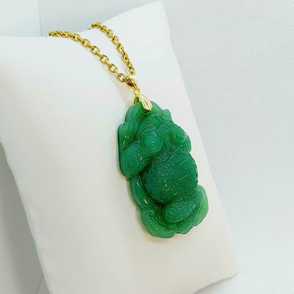 Natural Chinese Jade Toad/Frog Pendant with Stainless Steel Chain Necklace