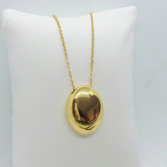 Oval Pendant Necklace in Stainless Steel Gold Plated