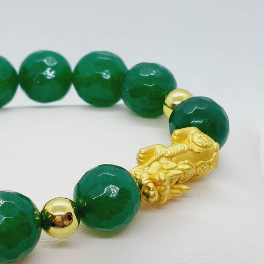 Natural Faceted Taiwanese Jade Bracelet with Pixiu in 14mm Stones