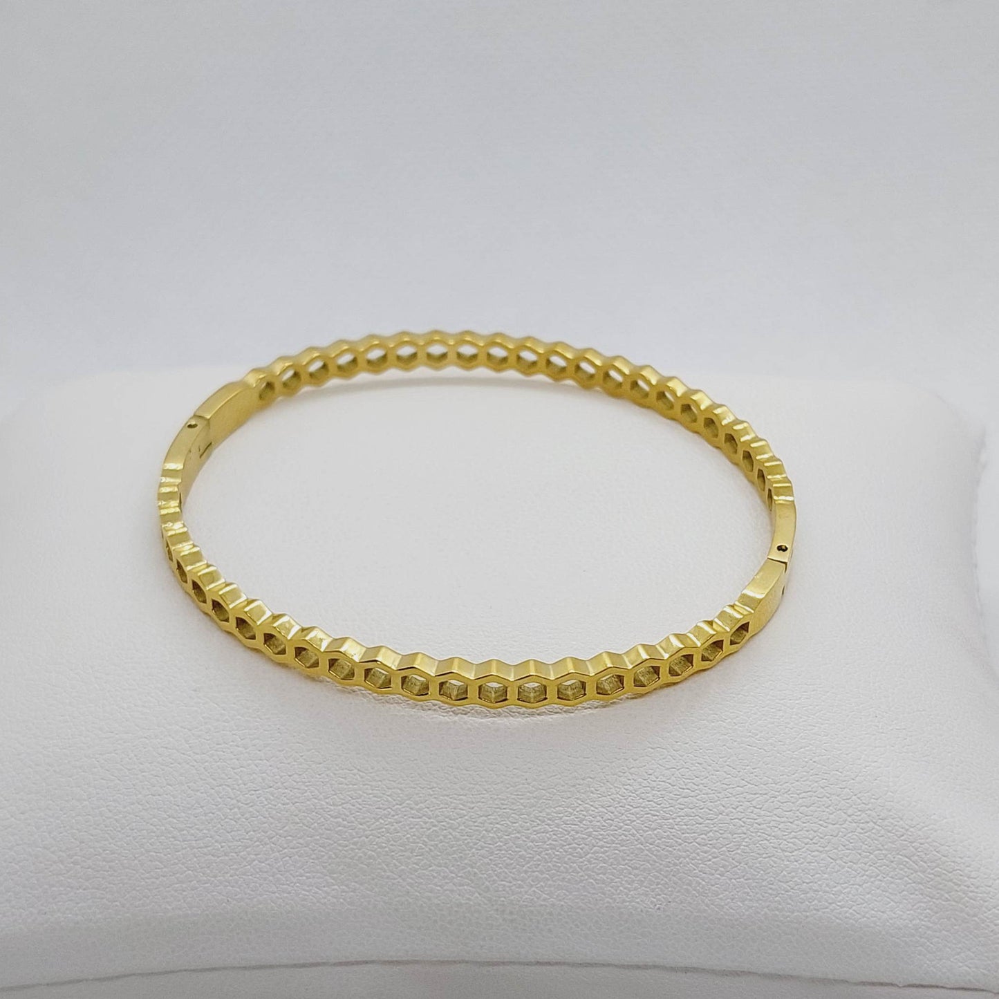 Bangle Bracelet in Gold Plated Stainless Steel