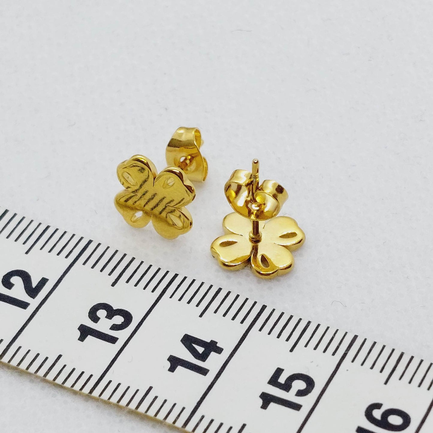 Four Leaf Clover Stud Earrings in Gold Plated Stainless Steel