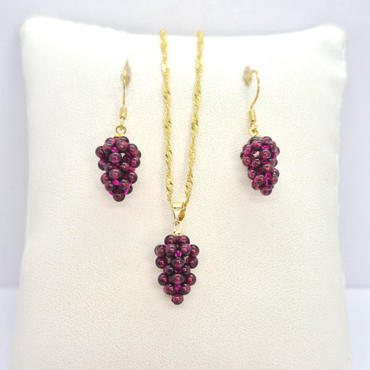 Natural Garnet Grapes Set in Stainless Steel Gold Plated