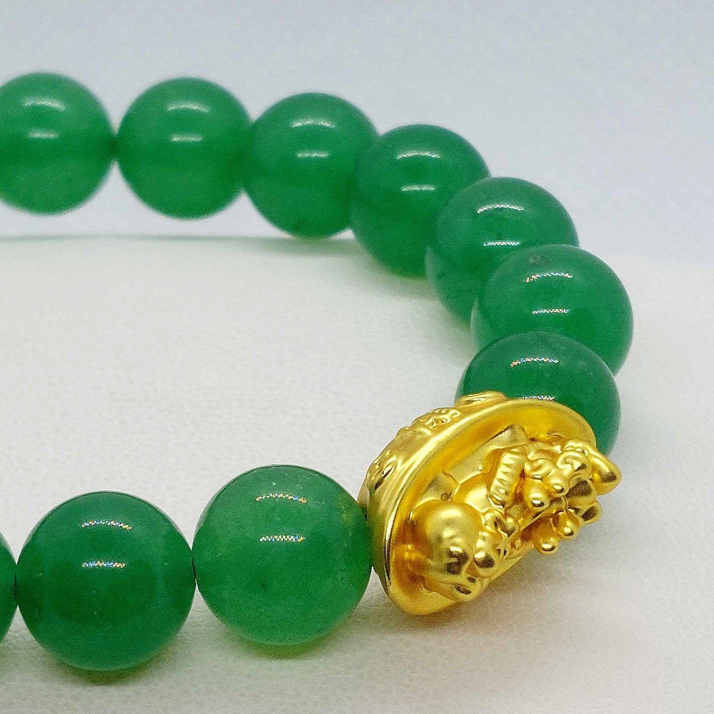 Natural Hetian Jade Bracelet in 10mm Stones with Money Bag Feng Shui