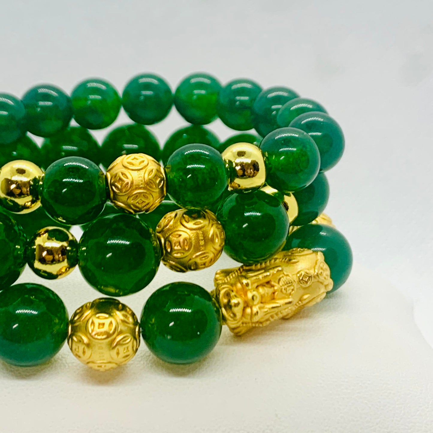 Natural Hetian Jade Bracelet in 10-12 mm Stones