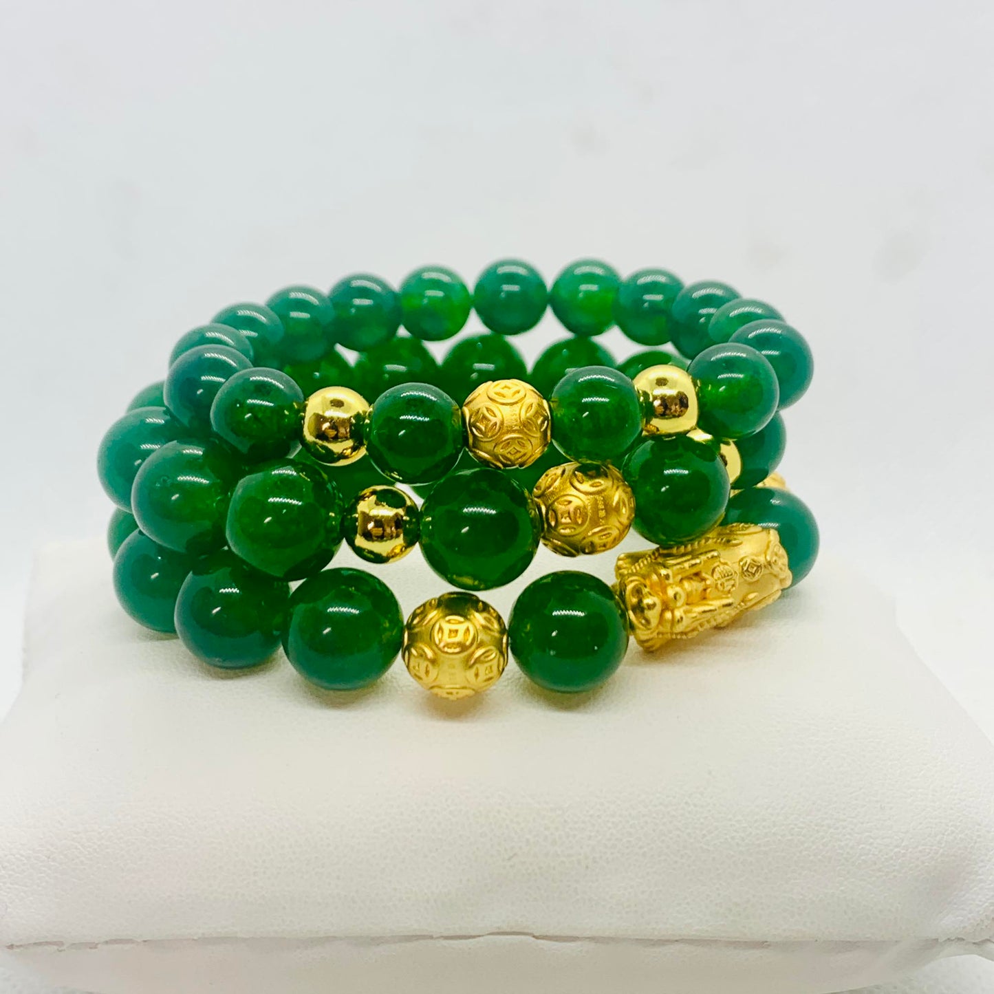 Natural Hetian Jade Bracelet in 10-12 mm Stones