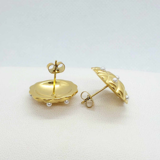 Vintage Round Stud Earrings in Stainless Steel Gold Plated
