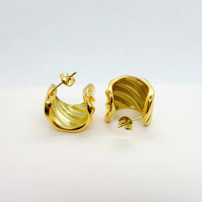 Twirly Looped stud Earrings in Stainless Steel Gold Plated