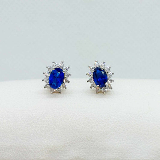 Natural Tanzanite Stud Earrings with 0,6ct stones in Sterling Silver