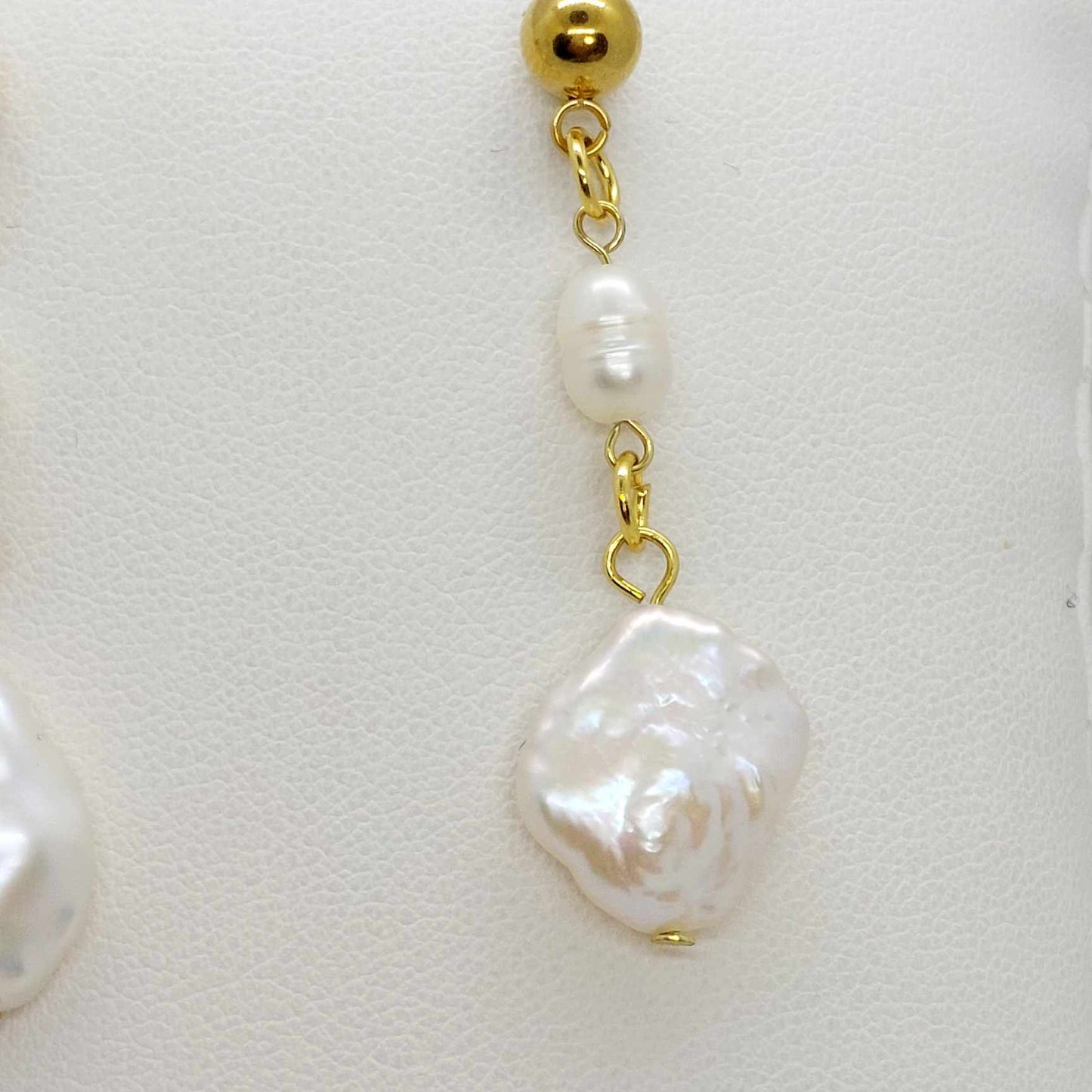 Natural Pearl Dangle Earrings in Gold Plated Stainless Steel