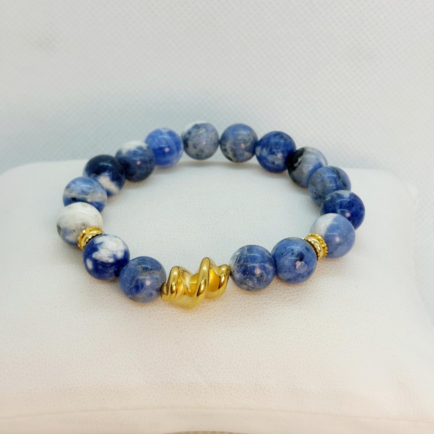 Natural Blue Sodalite Bracelet in 1Omm Stones