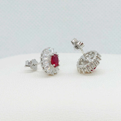 Natural Ruby Stud Earrings with 0,8ct stones in Sterling Silver