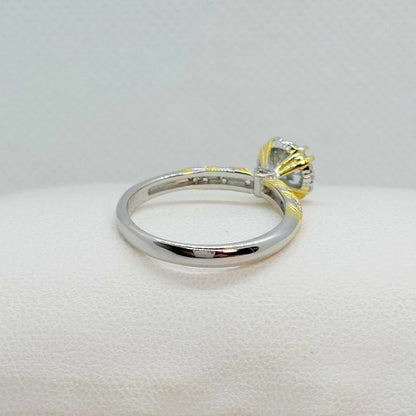 Moissanite 1ct Diamond Ring in Sterling Silver