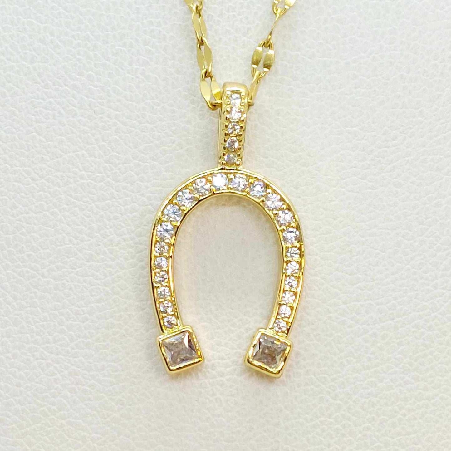 Horse Shoe in Zircon Pendant In Stainless Steel with Gold Plated Chain Necklace