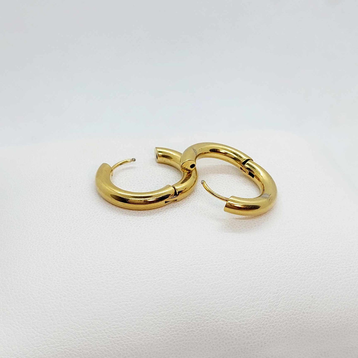 Hoop Earrings in Gold Plated Stainless Steel