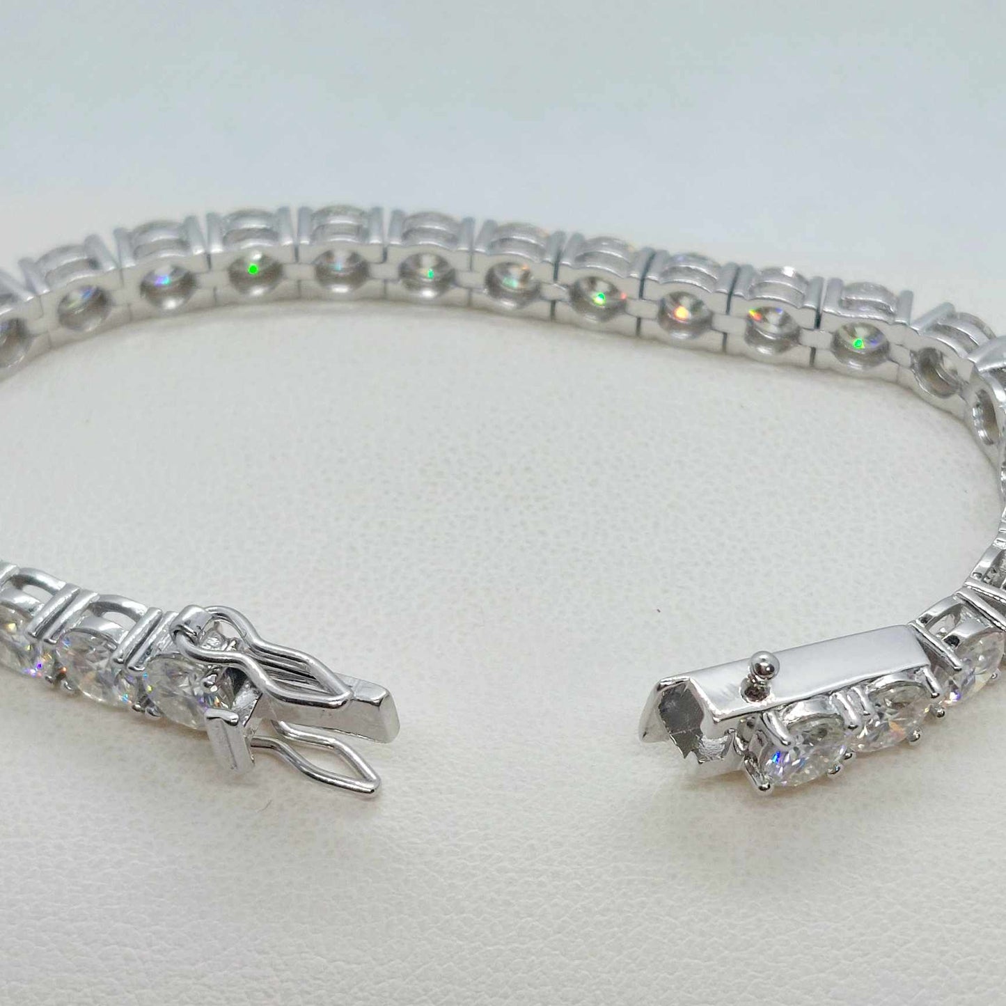 Moissanite Bracelet with stones of 0,5ct in Sterling Silver