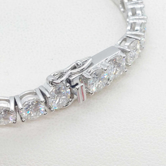Moissanite Bracelet with stones of 0,5ct in Sterling Silver