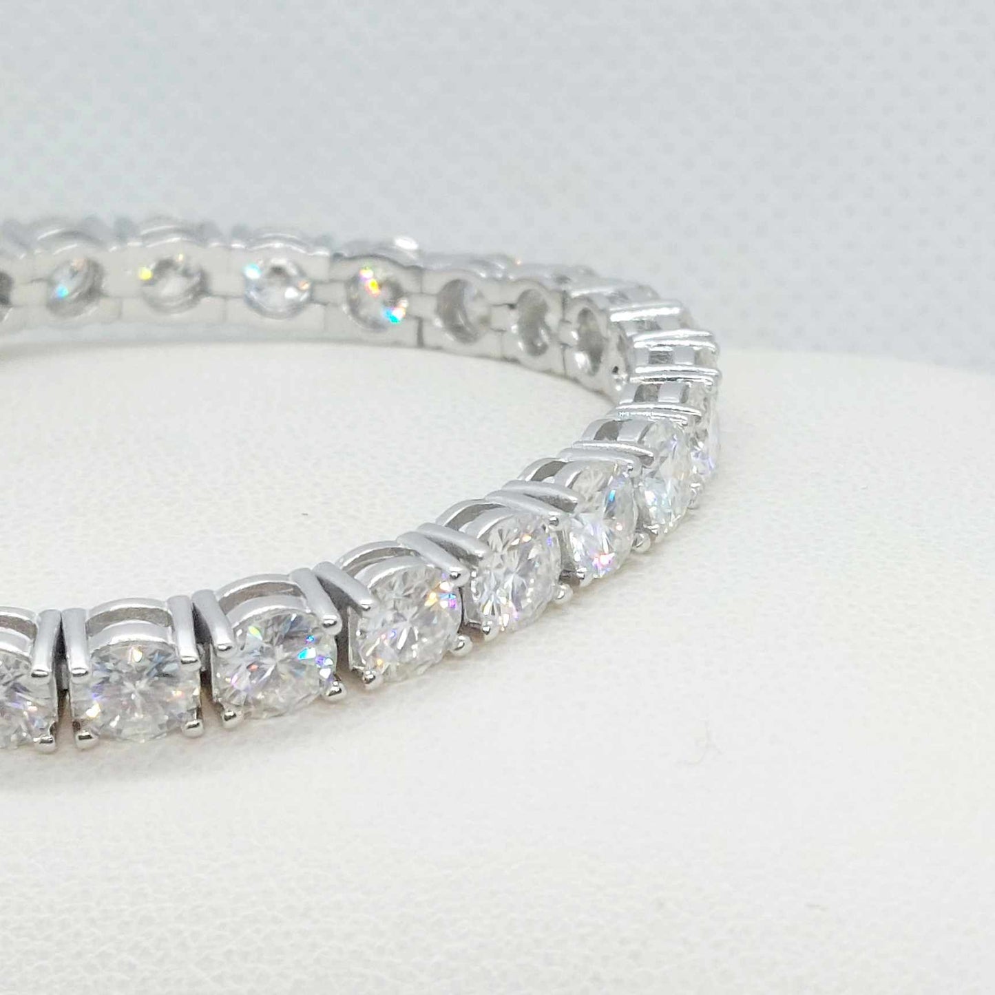 Moissanite Bracelet with stones of 0,5ct in Sterling Silver