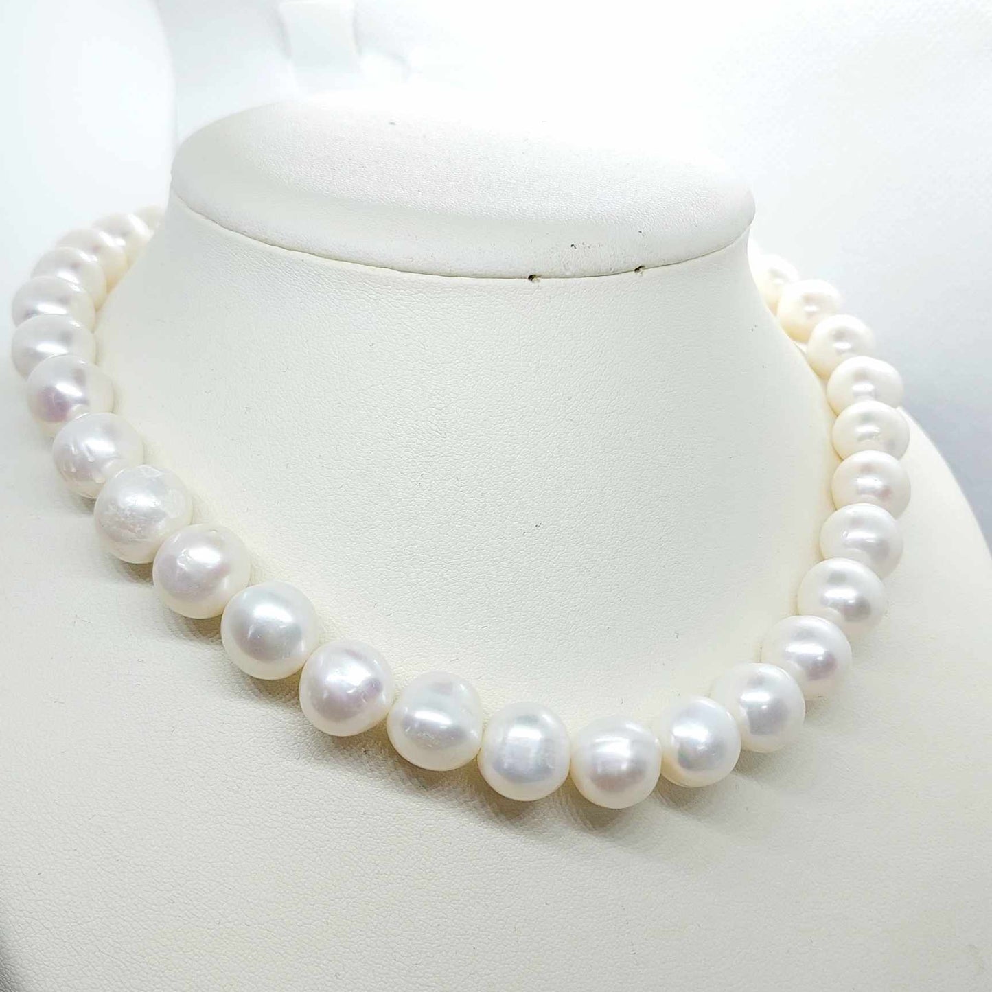 Natural 10-12mm Pearl Choker Necklace 16inches