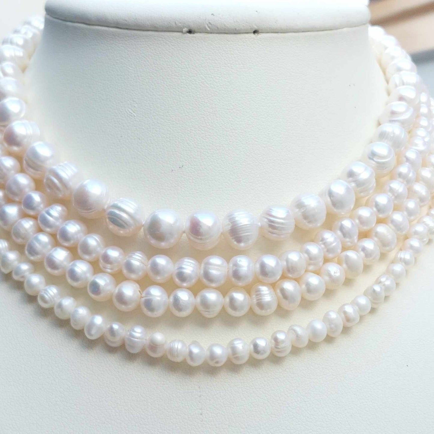 Natural Freshwater Pearl Choker Necklace with 7-8mm stones 15-16inches