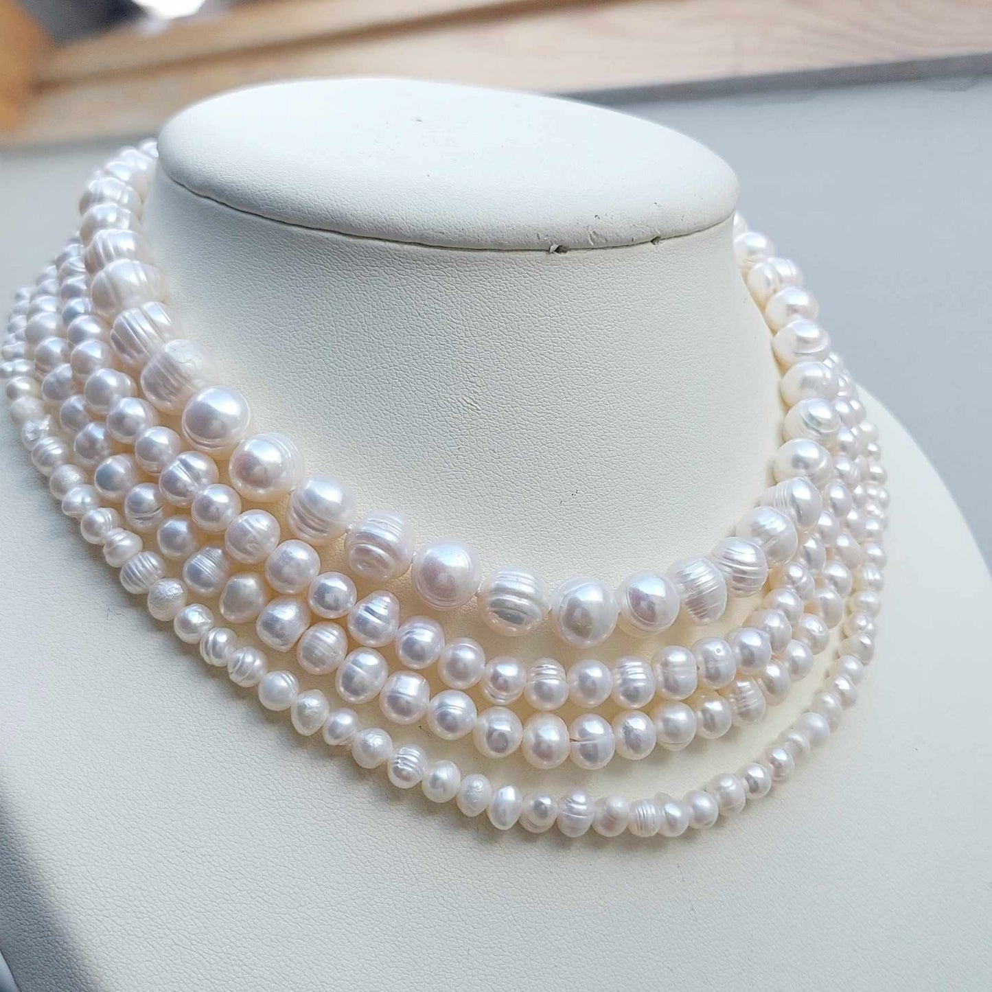 Natural Freshwater Pearl Choker Necklace with 7-8mm stones 15-16inches