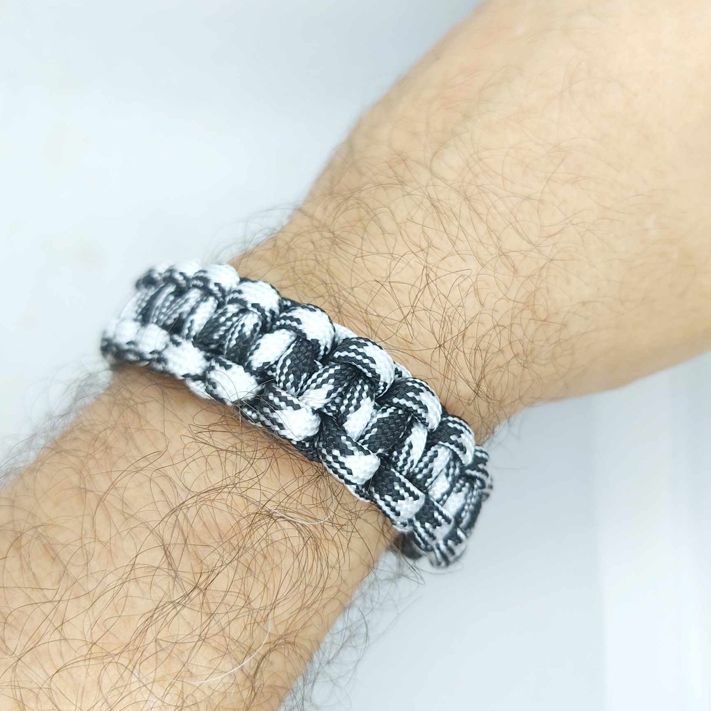 Paracord Survival Rope Bracelets for Men