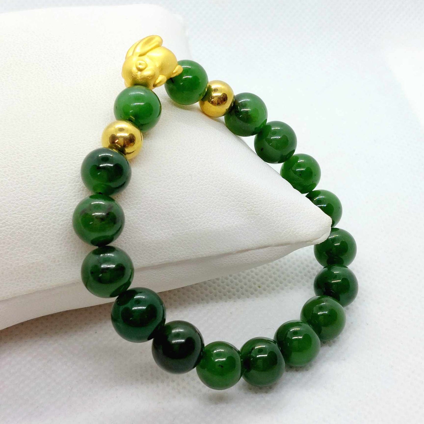 Natural Hetian Jade with Silver Bunny Rabbit Bracelet in 10mm Stones