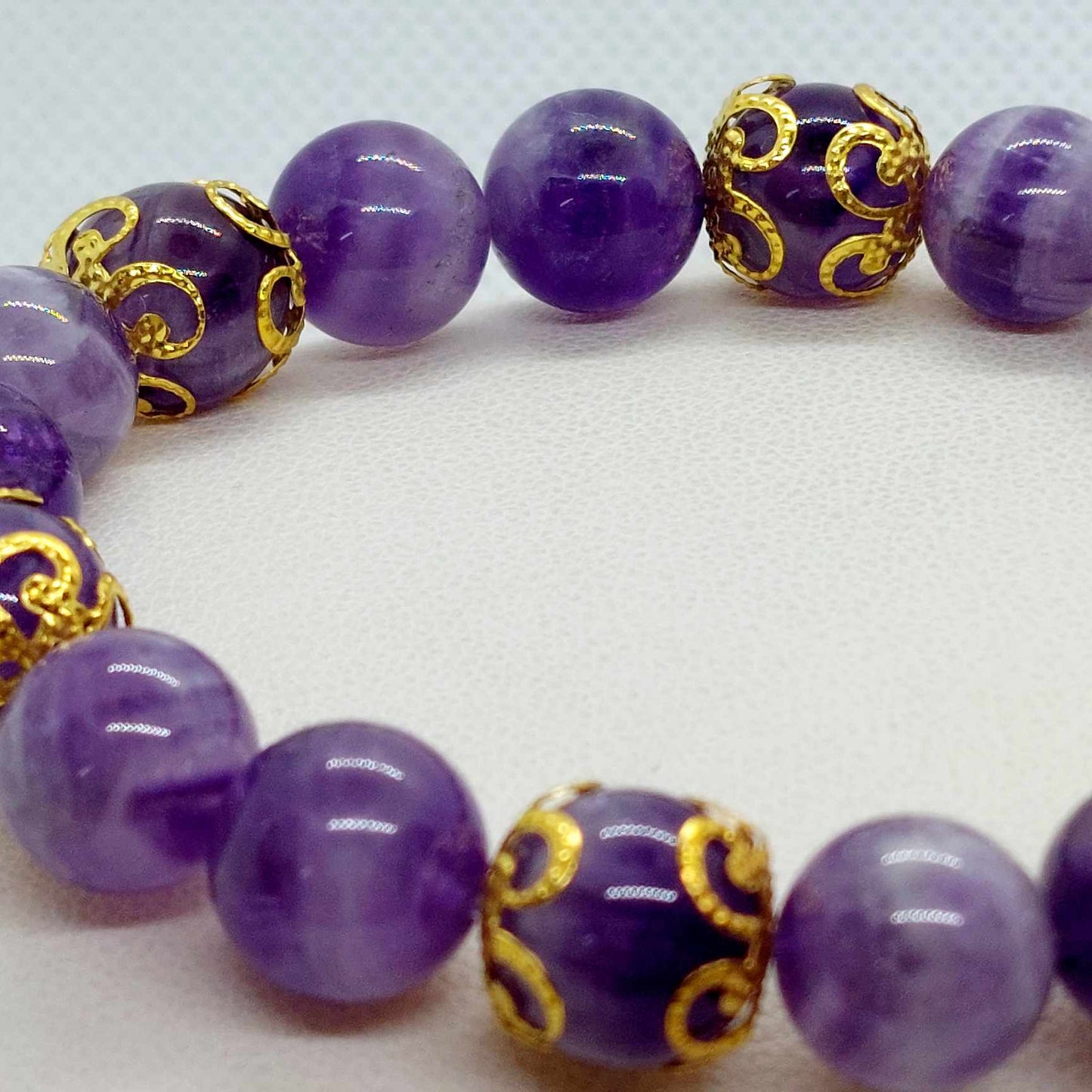 Natural Amethyst Bracelet in 1Omm Stones