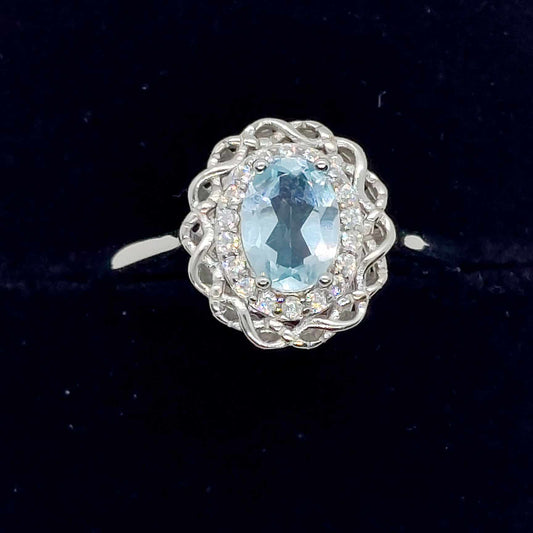 Natural Blue Topaz Ring with 1.5ct Stone in Sterling Silver